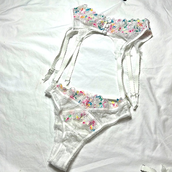 For Love And Lemons Other - For love and lemons women garter belt set of 2 Nwot